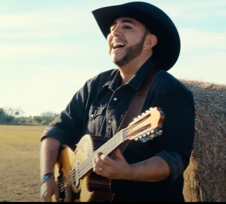 Jerry Álvarez: foto 4 de 5
