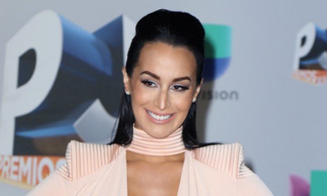 Victoria La Mala Debuta con el sencillo Vete Mucho en el TOP 10 de la lista Hot Songs en Monitor Latino